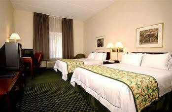 Fairfield Spartanburg Airport Hotel